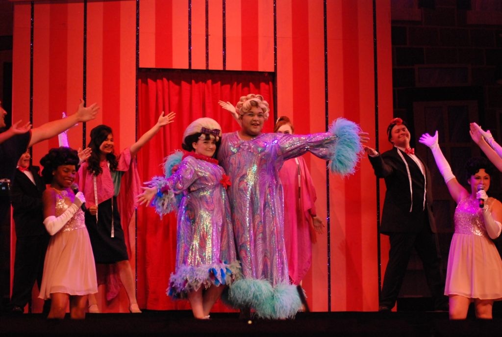 Hairspray - kids in fancy costumes singing