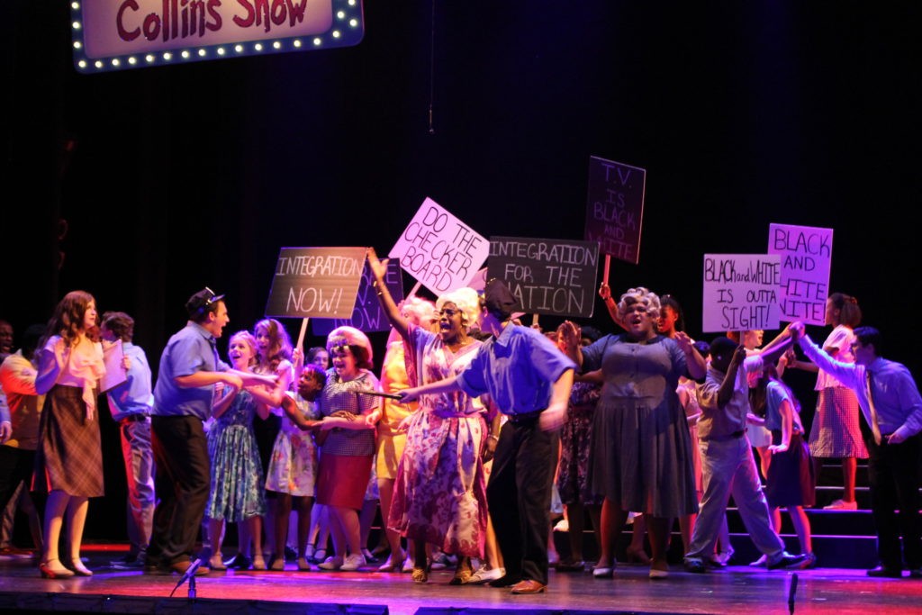 Hairspray - protest scene