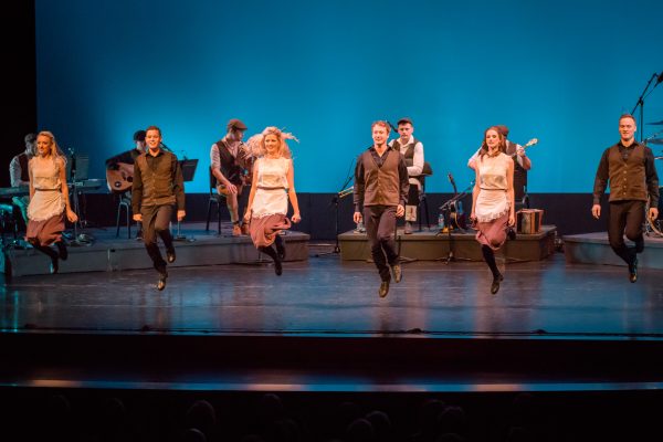 irish dancing on stage