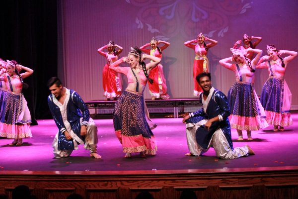 girls dancing in traditional indian garb