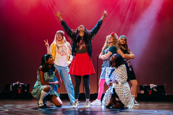 american girl live in concert production photo, girls posing